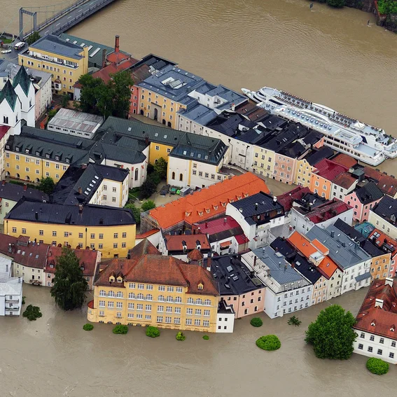 bi_hochwasser_2013_luftaufnahmen205-20130603-17-40-47.jpg