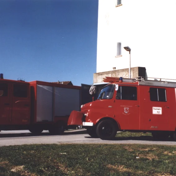 fw-autos.JPG